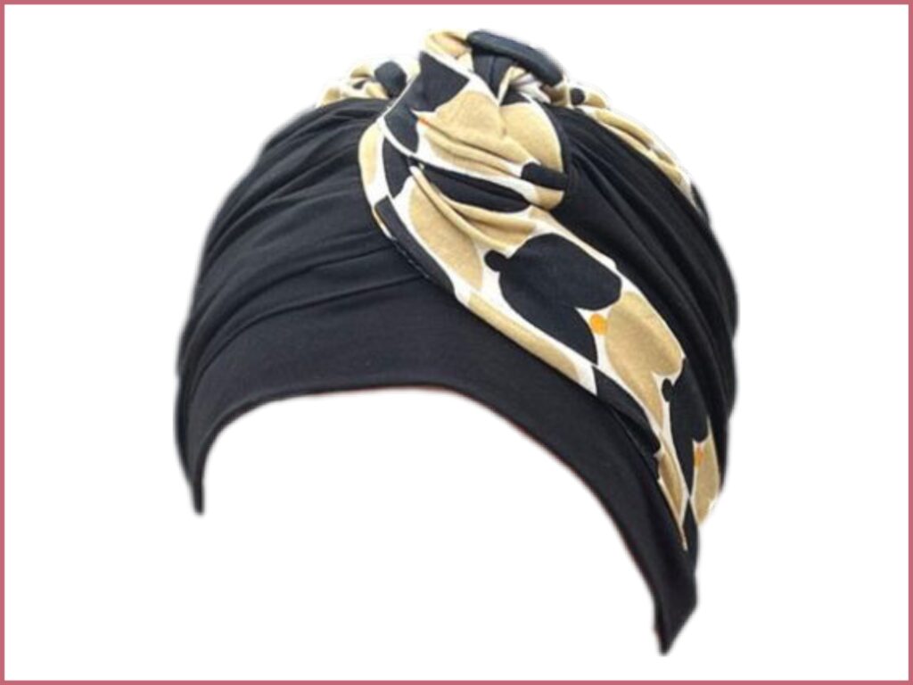turban noir et jaune à motif pour la chimiothérapie